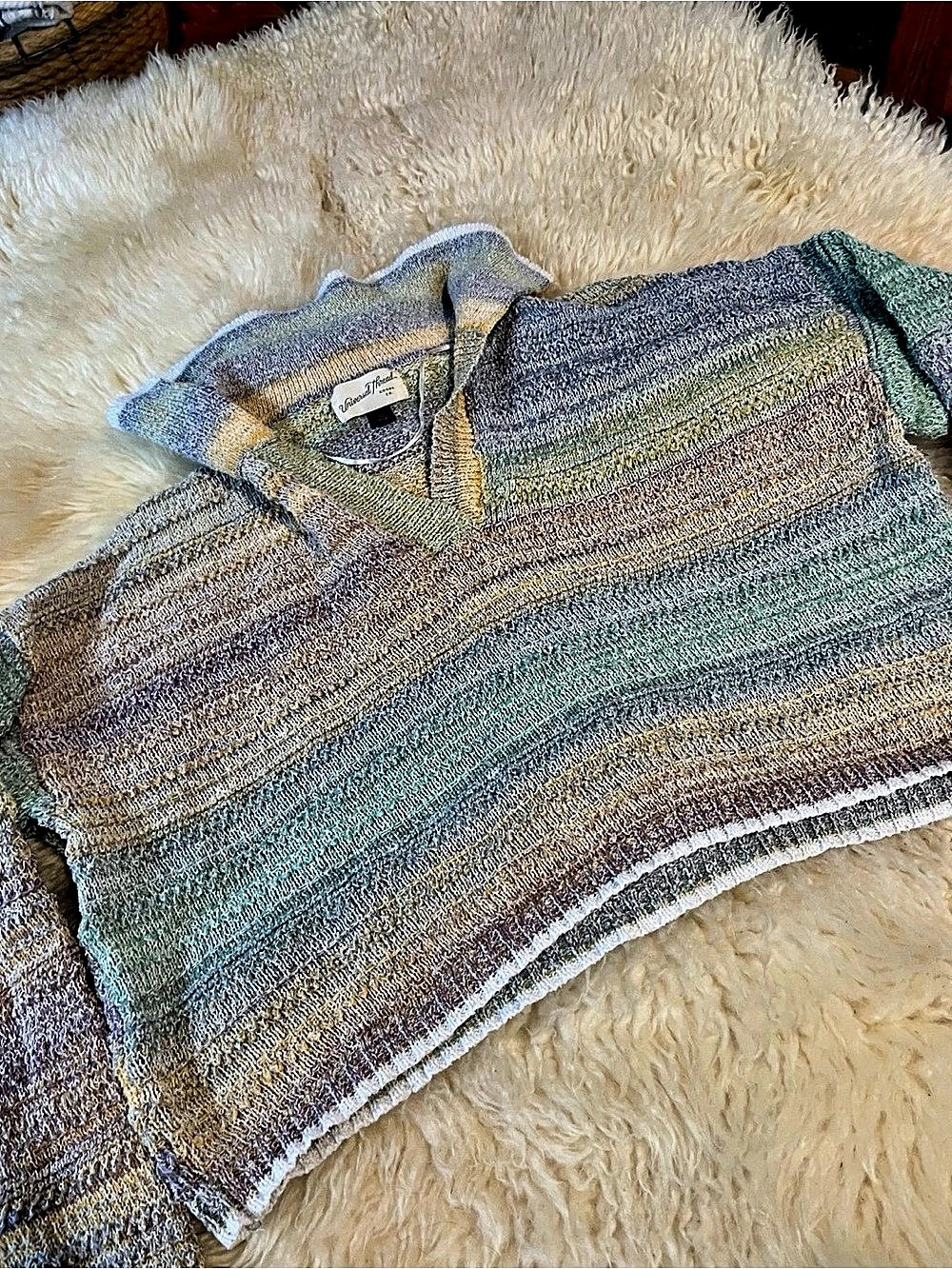 Universal Thread Women’s Multicolor Striped Knit V-Neck Pullover Sweater Small